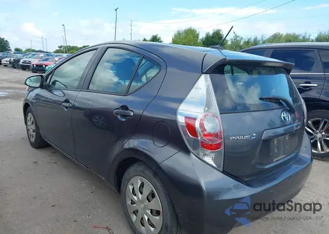 2012 Toyota Prius C Three from USA, damaged, VIN JTDKDTB37C1000808